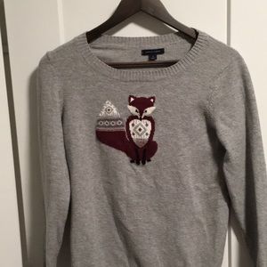 Super cute fox sweater!
